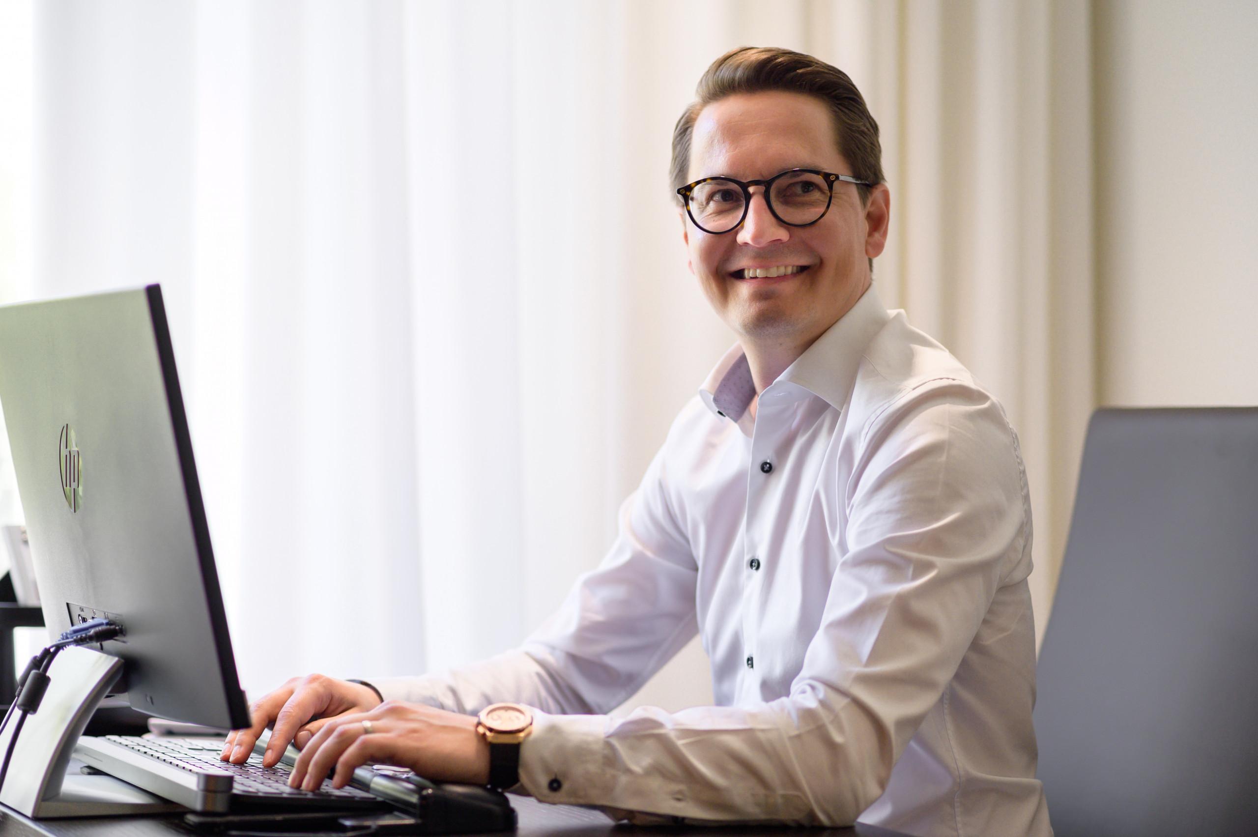 Toimitusjohtaja Mika Löytönen III
